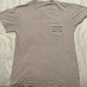 IC COLLECTION Gray Short Sleeve Tee with Minimalist Design